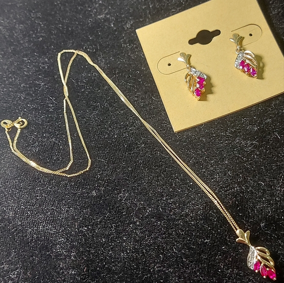 Pink Ruby & Diamond Jewelry in 10 Karat Yellow Gold Settings (Cancer Sign Gem) - Picture 1 of 16